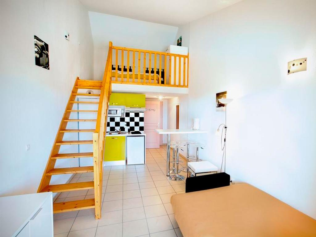 Le Domaine De Manon Aparthotel Toulon Exteriör bild