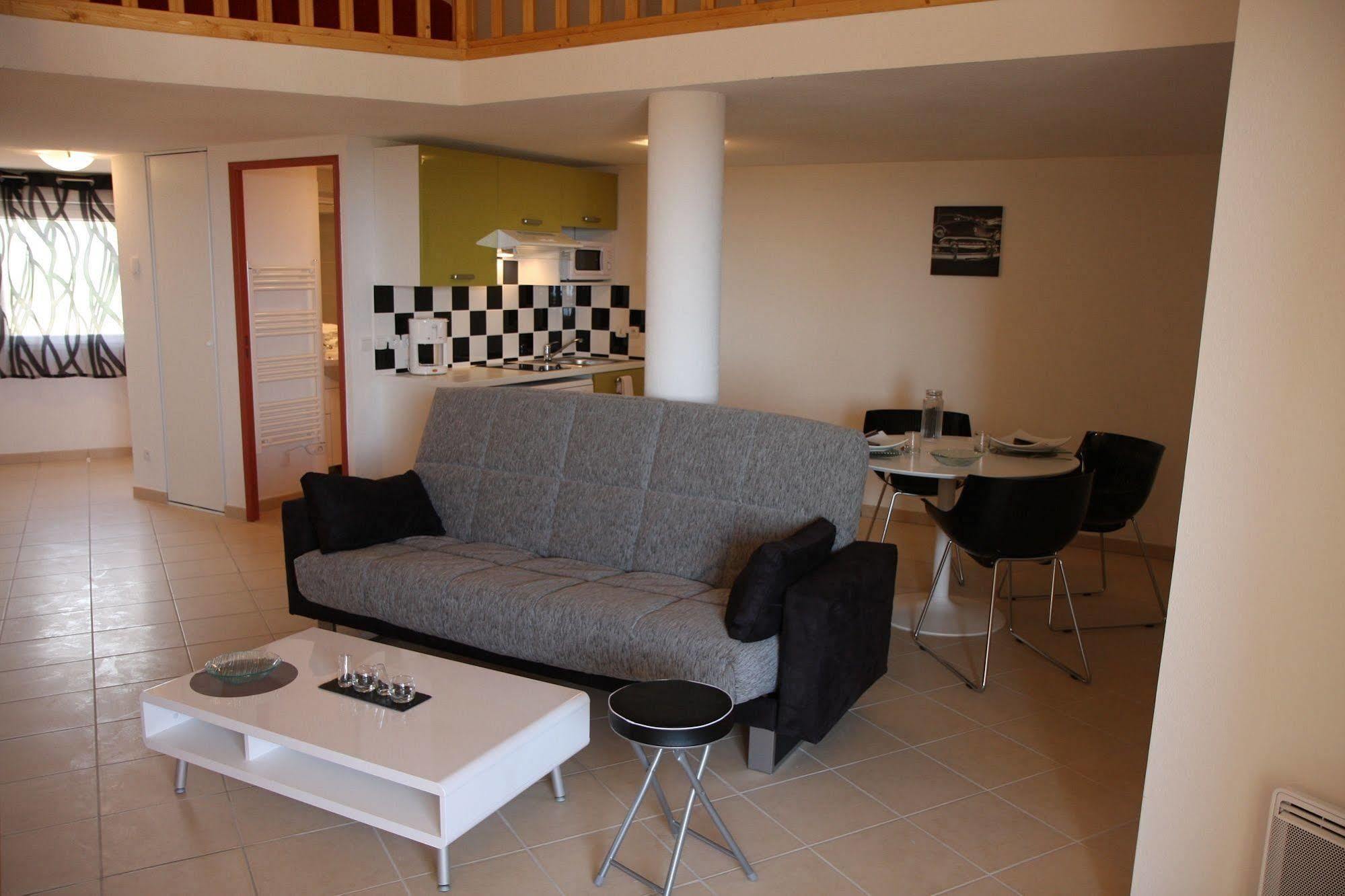 Le Domaine De Manon Aparthotel Toulon Exteriör bild
